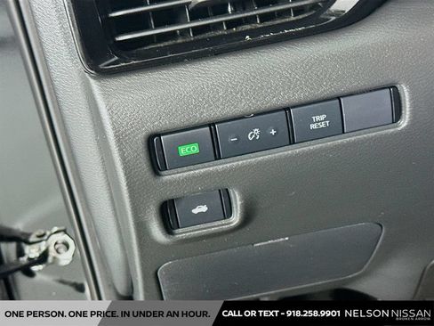 Certified 2024 Nissan Sentra SV FWD image 10