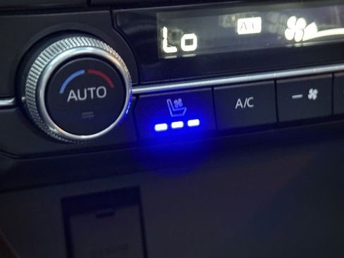 Used 2022 MAZDA CX-5 Signature image 22