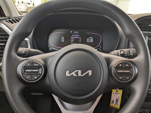 Certified 2023 Kia Soul LX image 39