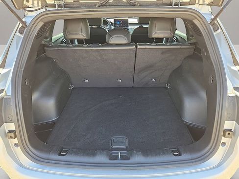 Used 2025 Jeep Compass Limited image 14