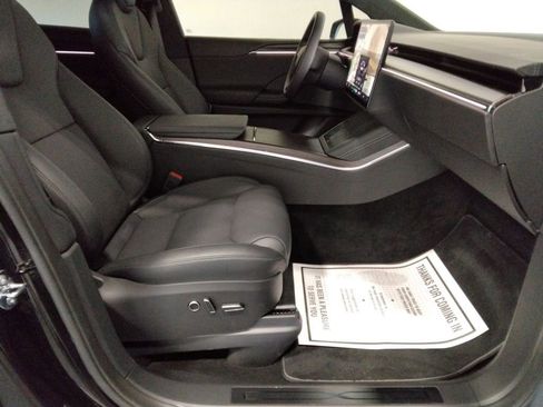 Used 2026 Tesla Model X image 39