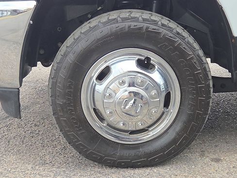 Used 2024 RAM 3500 SLT w/ Quick Order Package 2YG SLT image 5