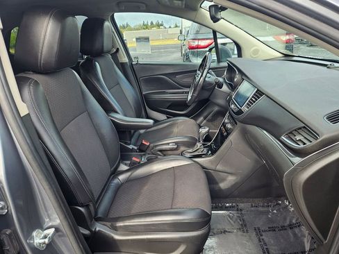 Used 2019 Buick Encore Preferred FWD image 29