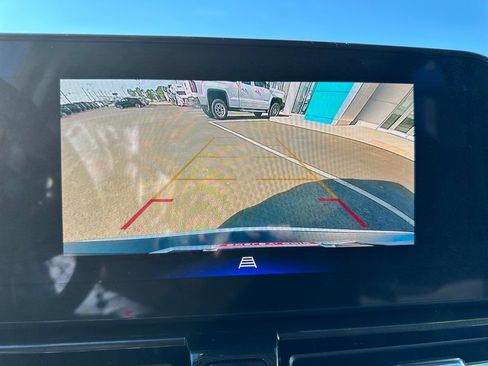 Used 2024 Chevrolet TrailBlazer LT image 16