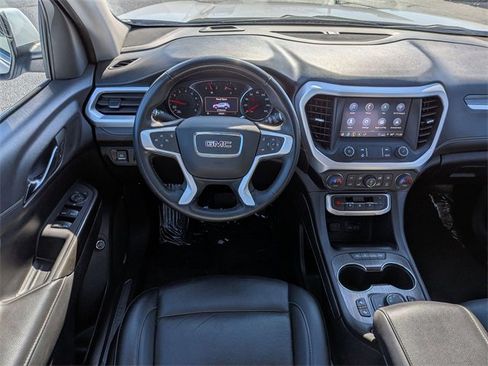 Used 2023 GMC Acadia SLT image 35