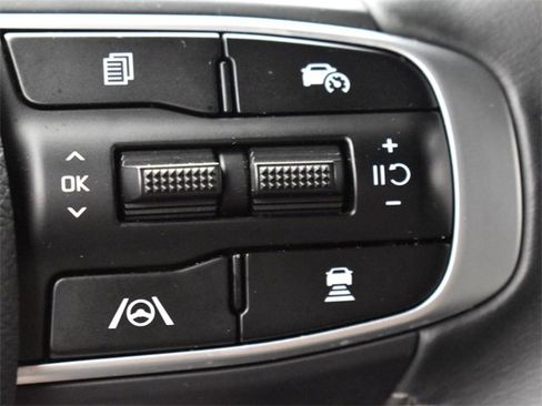 Certified 2025 Kia K5 GT-Line image 27