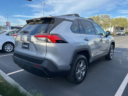 Used 2024 Toyota RAV4 XLE image 4