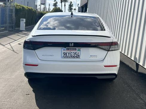 Used 2024 Honda Accord Sport image 5