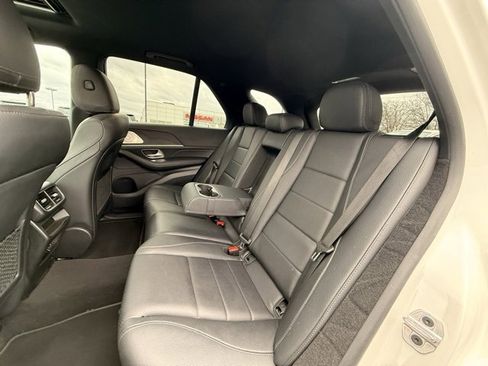 Used 2022 Mercedes-Benz GLE 350 4MATIC image 17
