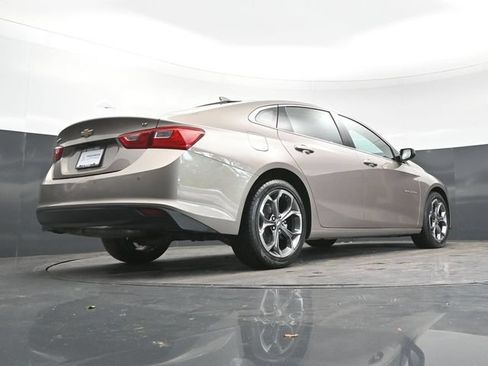Used 2024 Chevrolet Malibu LT FWD image 32