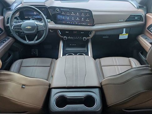 New 2026 Chevrolet Tahoe High Country AWD/4WD image 16