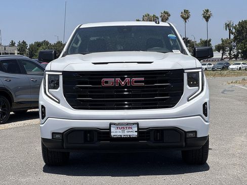 New 2026 GMC Sierra 1500 Elevation AWD/4WD image 2
