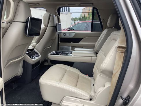 Used 2020 Lincoln Navigator L Reserve w/ Luxury Package AWD/4WD image 14