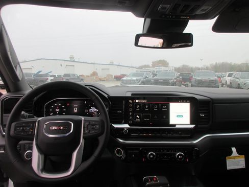 New 2026 GMC Sierra 1500 SLT w/ SLT Premium Plus Package image 17