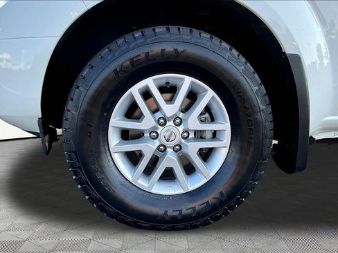 Used 2021 Nissan Frontier SV AWD/4WD image 34