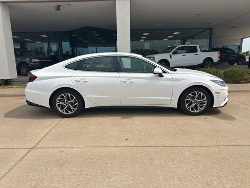 Used 2023 Hyundai Sonata SEL FWD image 11