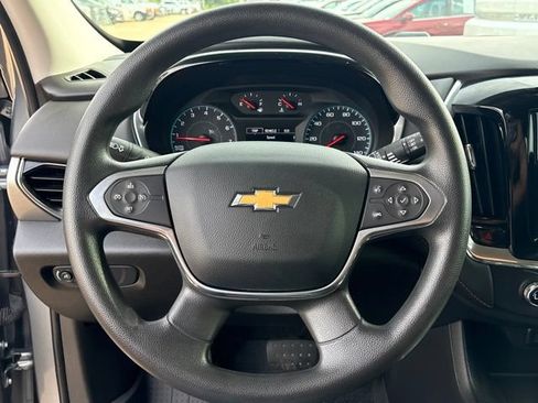 Used 2020 Chevrolet Traverse LS w/ LPO, Blackout Package FWD image 15
