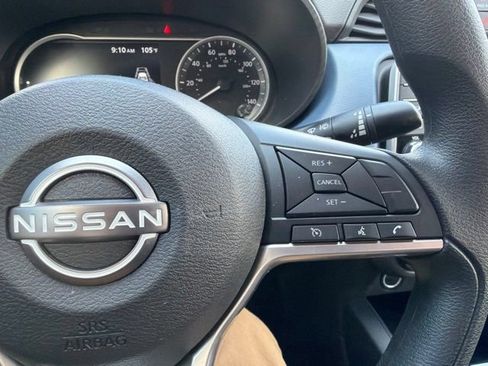 Used 2025 Nissan Versa SV w/ Trunk Package FWD image 14
