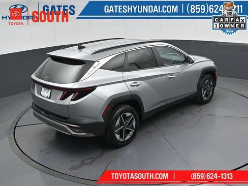 Used 2025 Hyundai Tucson SEL AWD/4WD image 47