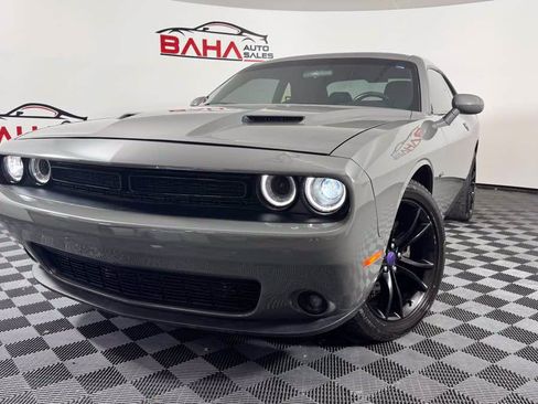 Used 2017 Dodge Challenger R/T w/ Driver Convenience Group RWD image 2