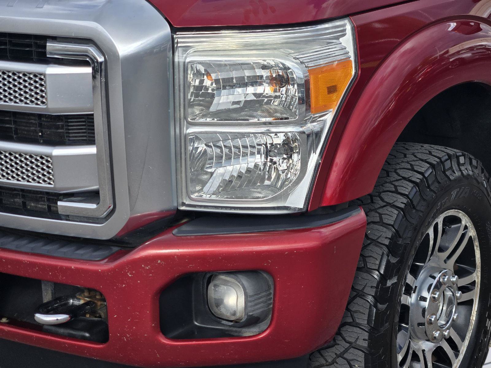 Used 2015 Ford F250 Platinum w/ FX4 Off-Road Package AWD/4WD image 9