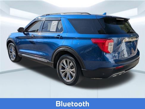 Used 2020 Ford Explorer XLT w/ Equipment Group 202A image 4