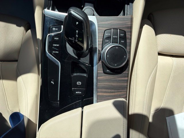 Used 2021 BMW 530i xDrive w/ Convenience Package AWD/4WD image 13