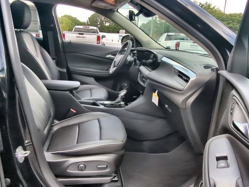 New 2025 Buick Encore GX Avenir w/ Avenir Technology Package image 27