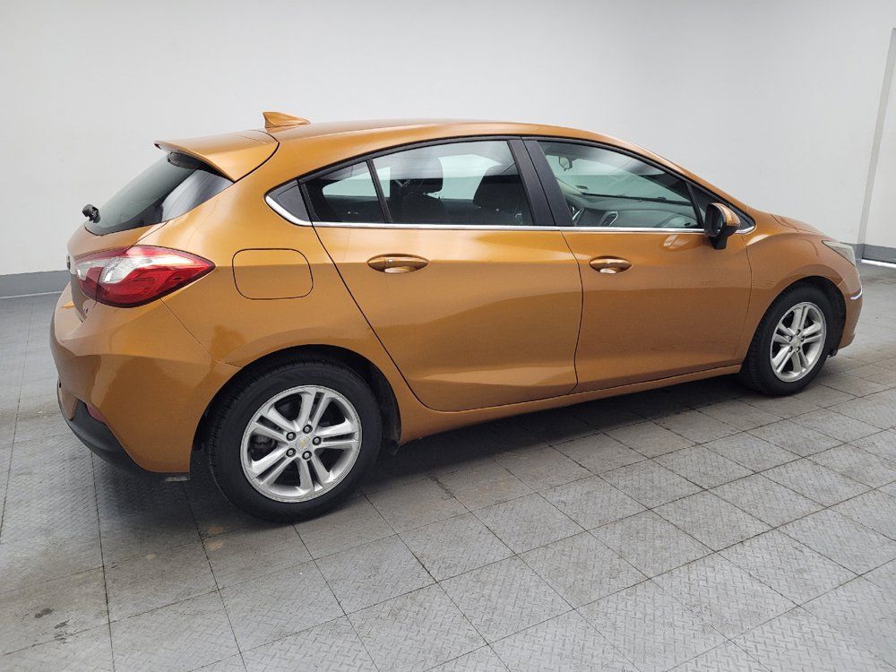 Used 2017 Chevrolet Cruze LT w/ Sun And Sound Package FWD image 10