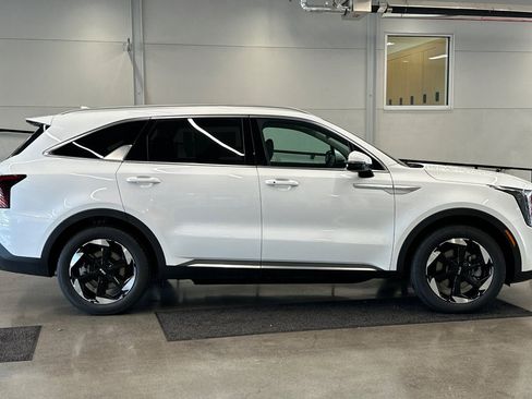New 2026 Kia Sorento EX image 2