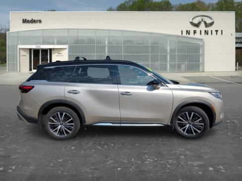 Certified 2025 INFINITI QX60 Autograph w/ Cargo Package AWD/4WD image 3