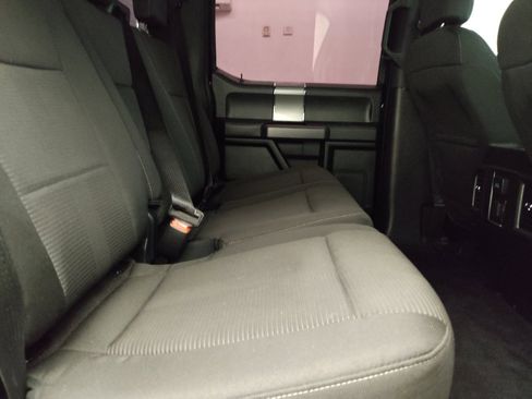 Used 2016 Ford F150 XLT w/ Equipment Group 302A Luxury AWD/4WD image 19