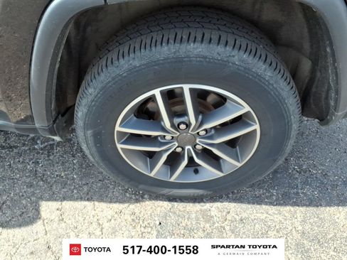 Used 2020 Jeep Grand Cherokee Limited w/ Trailer Tow Group IV AWD/4WD image 10