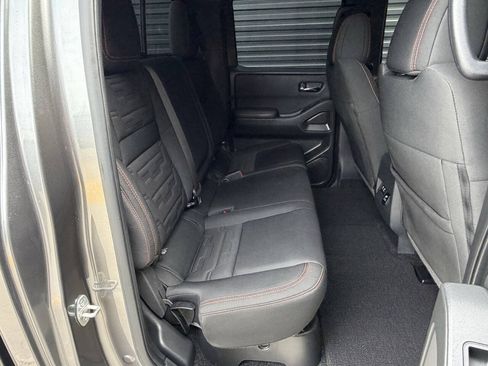 Used 2023 Nissan Frontier PRO-4X w/ Pro Convenience Package AWD/4WD image 22