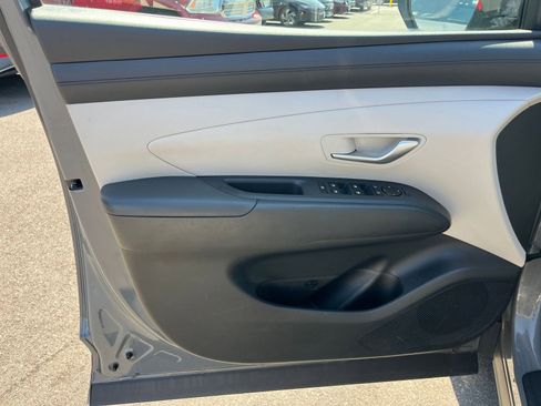 Used 2025 Hyundai Tucson SEL image 18
