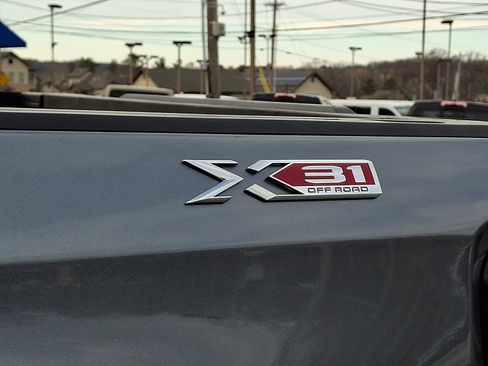 Used 2021 GMC Sierra 1500 Elevation w/ Preferred Package image 30