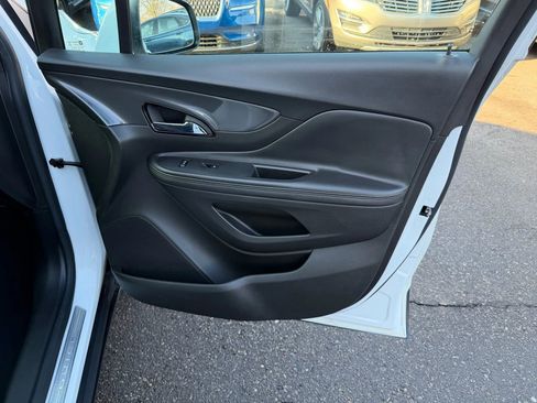 Used 2018 Buick Encore Sport Touring image 30
