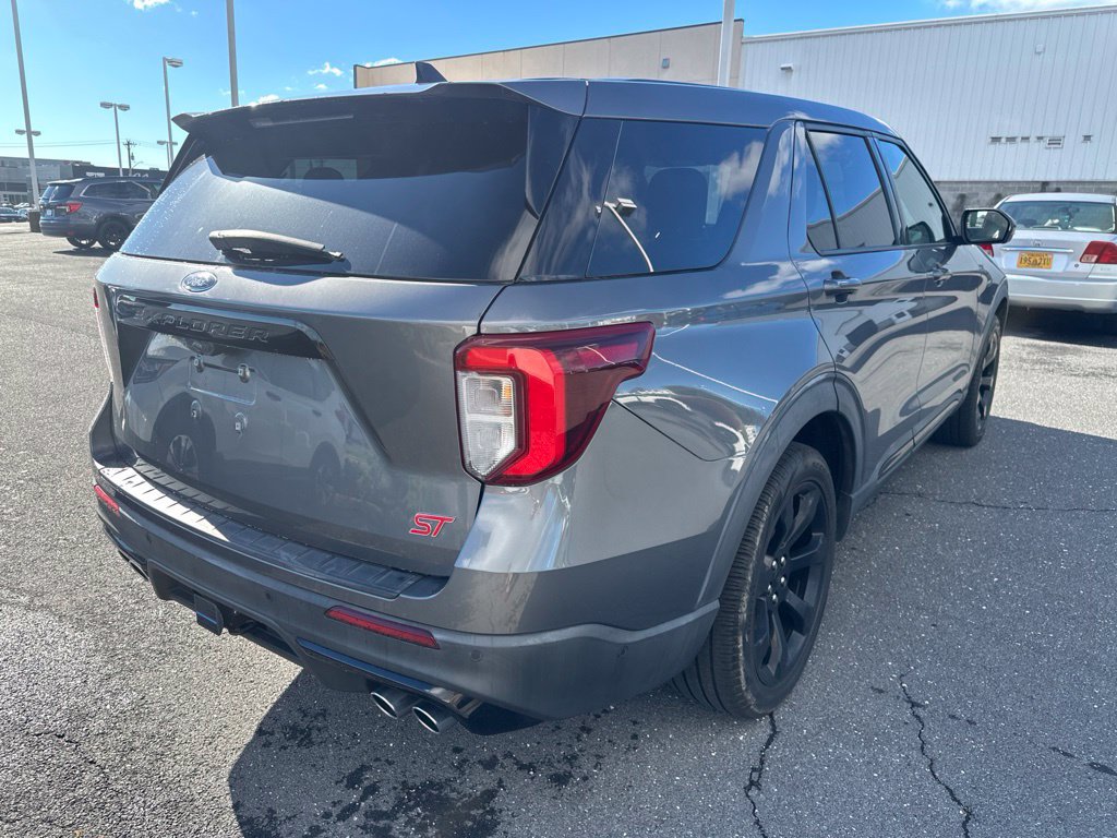 Used 2021 Ford Explorer ST w/ Equipment Group 401A AWD/4WD image 3