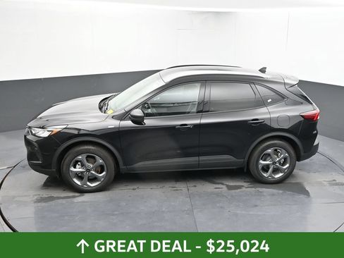 Used 2025 Ford Escape ST-Line AWD/4WD image 43