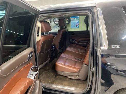 Used 2015 Chevrolet Suburban LTZ AWD/4WD image 27