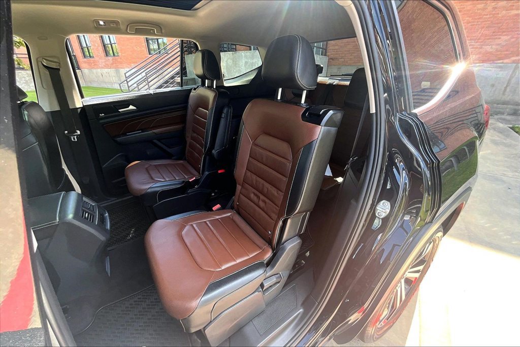 Used 2021 Volkswagen Atlas SEL Premium AWD/4WD image 35