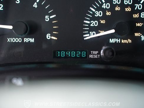 Used 2000 Jeep Cherokee SE image 40