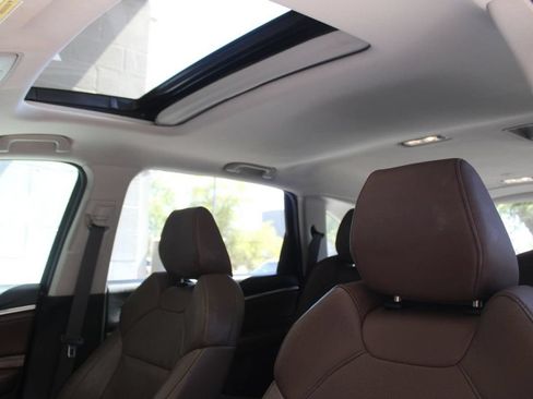 Used 2020 Acura MDX SH-AWD w/ Technology Package image 13