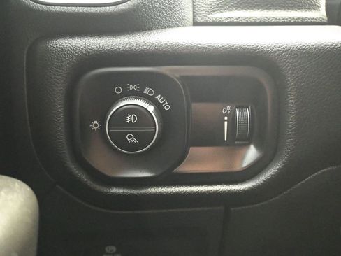 Used 2024 RAM 1500 Big Horn w/ Trailer Tow Group image 28