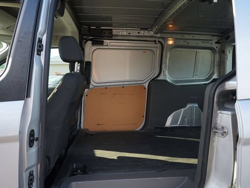 Used 2021 Ford Transit Connect XL FWD image 18