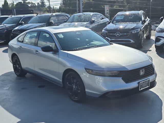 Used 2025 Honda Accord SE image 2