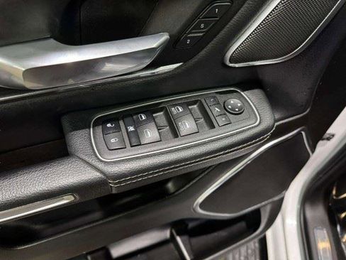 Used 2022 RAM 1500 Laramie RWD image 16