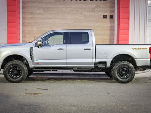 Used 2023 Ford F350 Platinum w/ Tremor Off-Road Package image 7