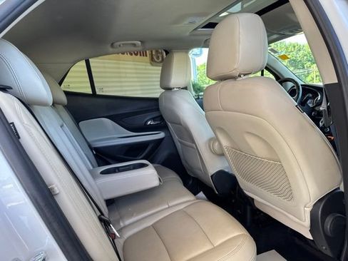 Used 2019 Buick Encore Essence w/ Experience Buick Package AWD/4WD image 29