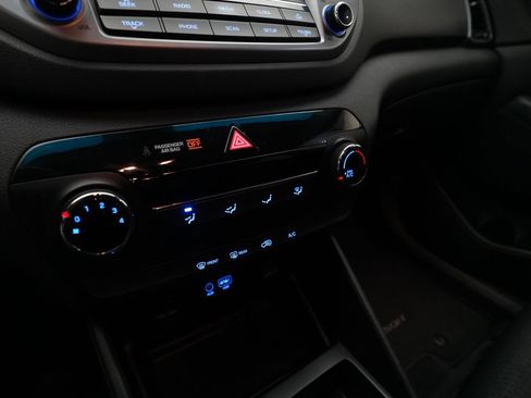 Used 2016 Hyundai Tucson SE w/ Option Group 12 FWD image 20
